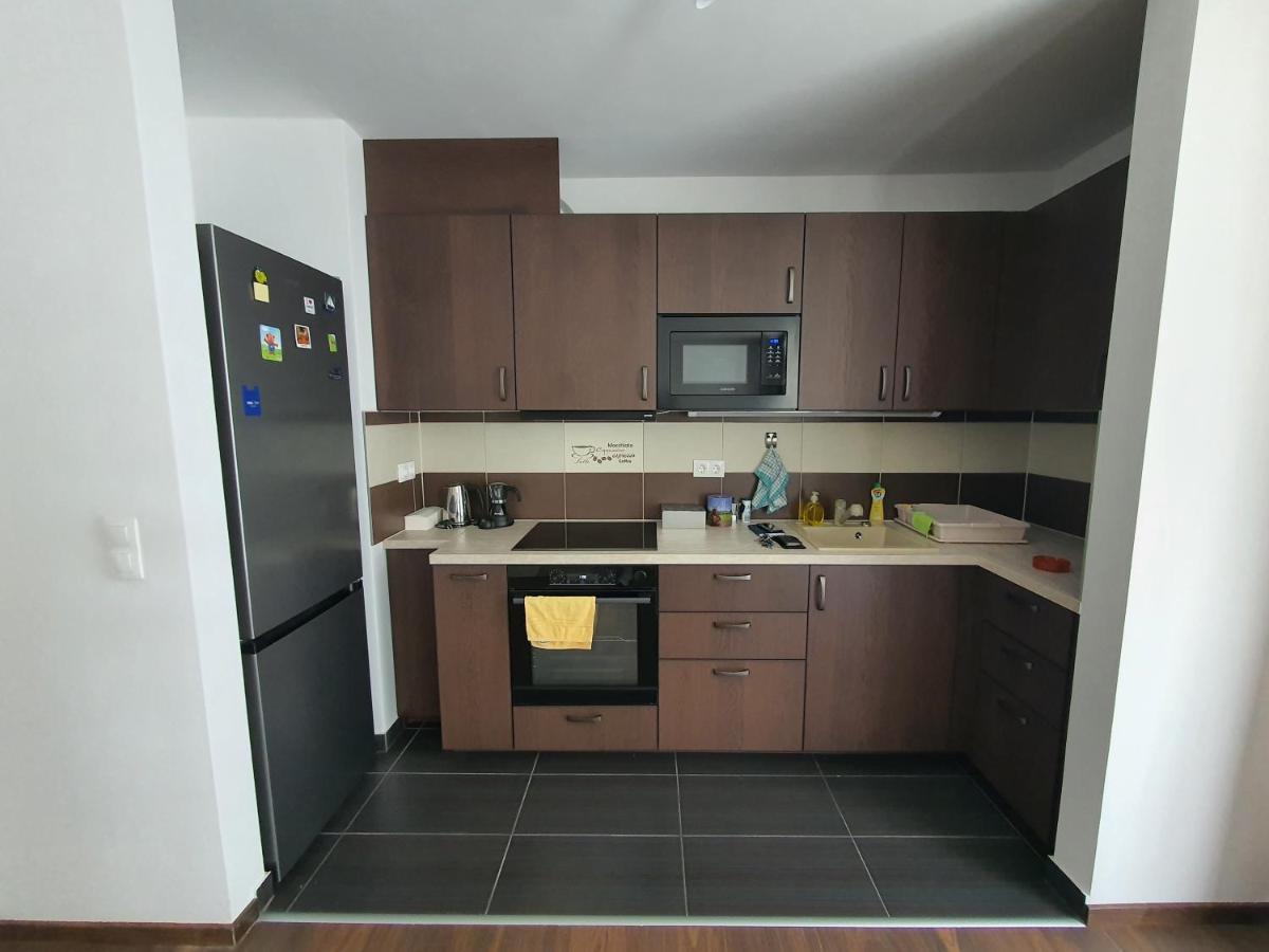 Park West Apartment - Free Parking Budapest Exterior photo